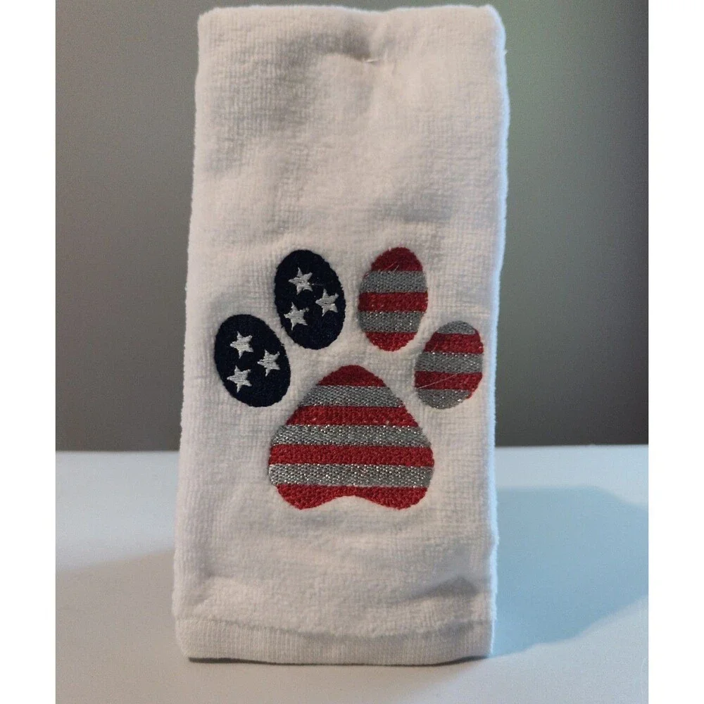 Patriotic Guest Towels Set Of 2 Stars and Stripes Embroidered Dog Print 100% Cot